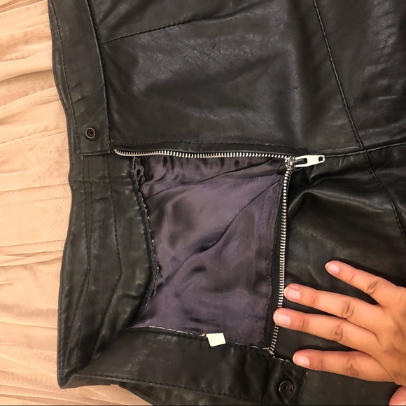 Vintage leather European high-waisted skirt, small - Picture 7 of 11